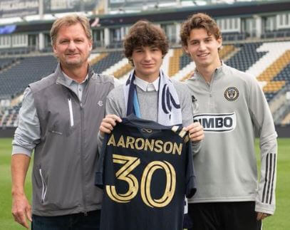 Rusty Aaronson with his sons Brendan Aaronson and Paxten Aaronson.
